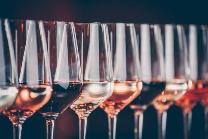 The 10 Best Non-Alcoholic Wines to Drink Right Now