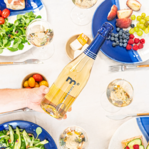 Moderato Wine Bottle