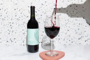 YOURS Non Alcoholic Wine Lifestyle Pour 1